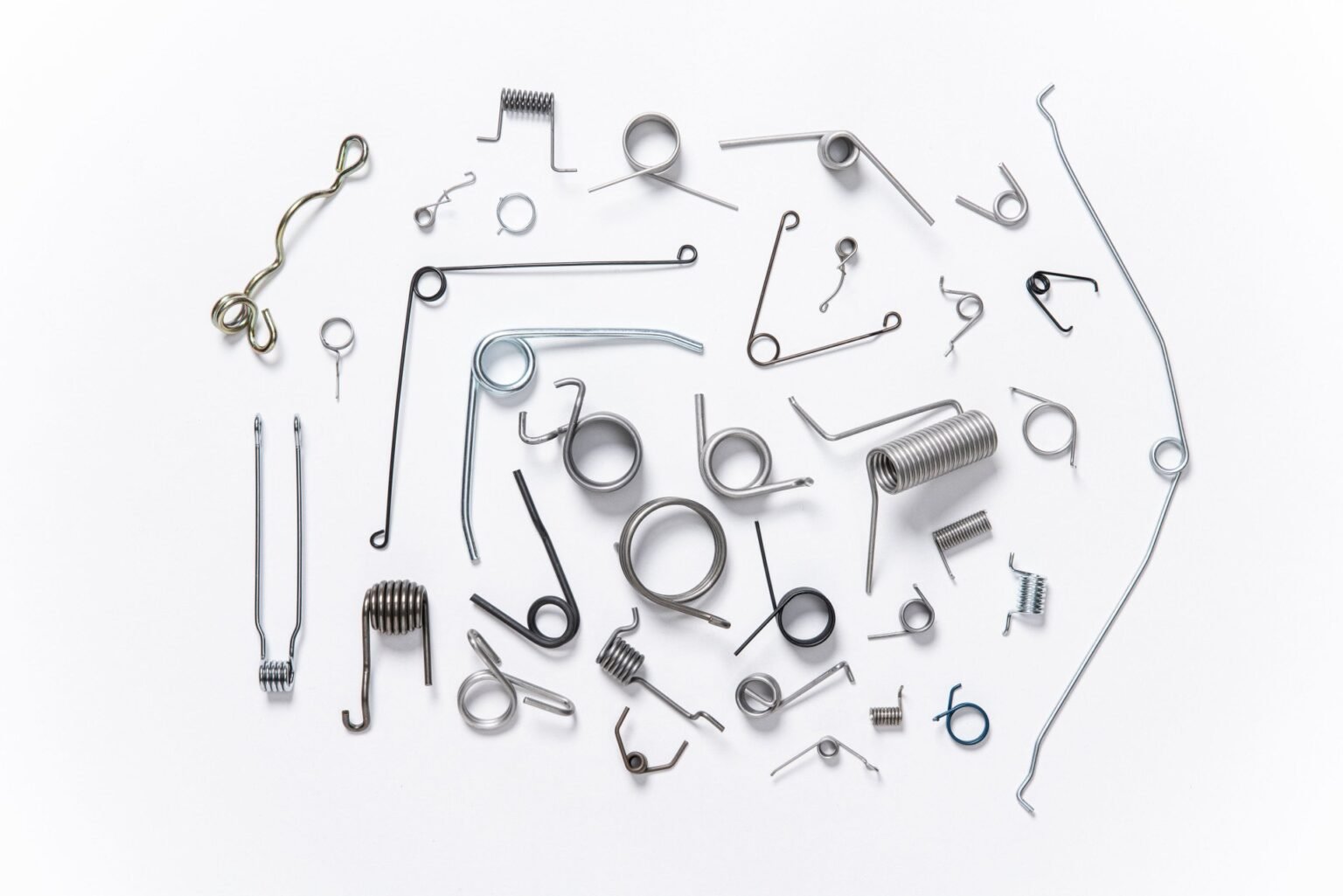 Small single torsion springs